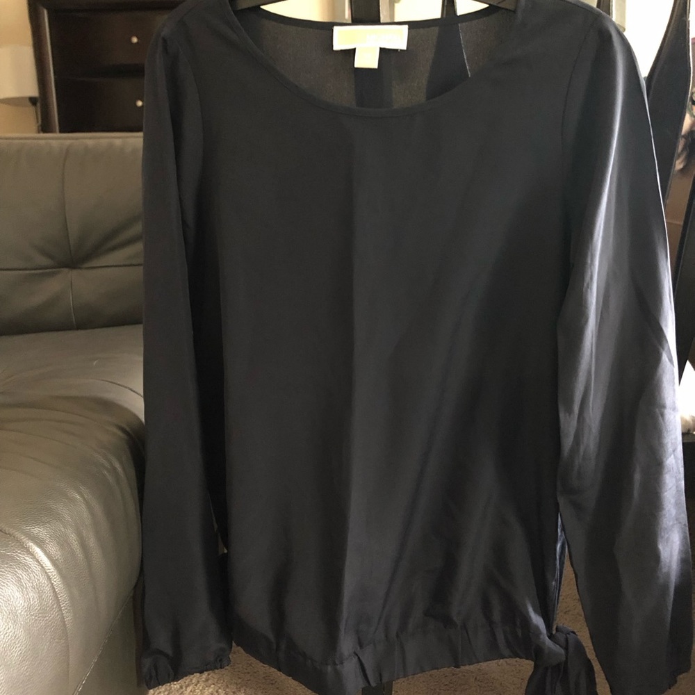 Navy Michael Kors blouse